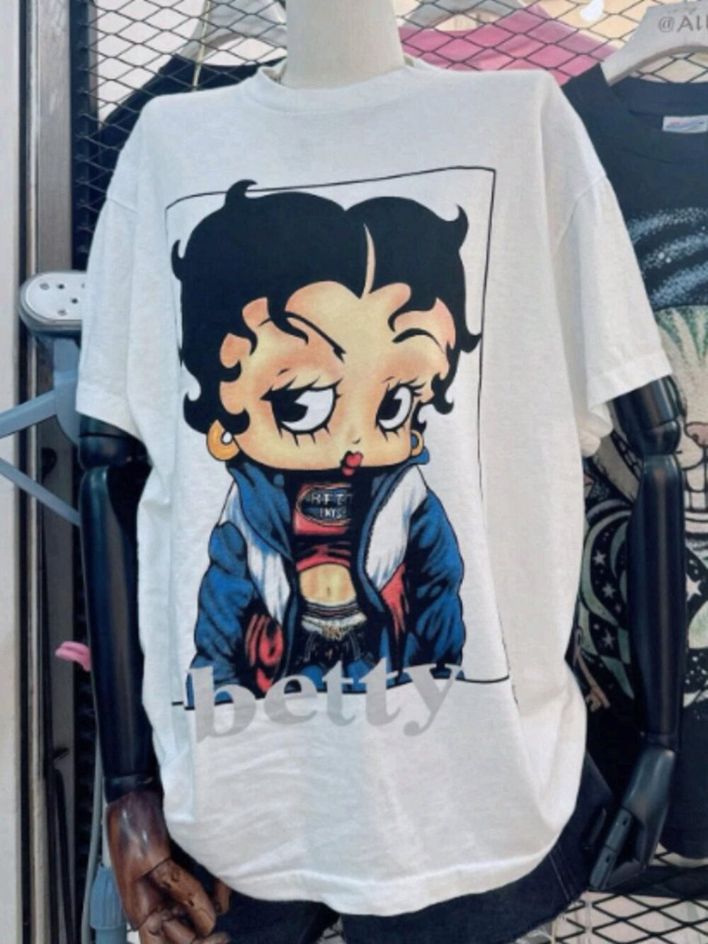 Vintage Style Betty Boop Cartoon Graphic Tee White Shirt